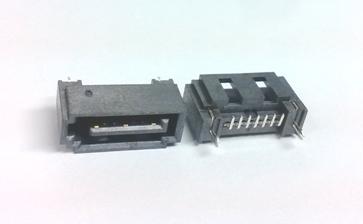 CZT SATA male-plug example identifies a physical construction for a continuity and vibration plan; no test result is depicted