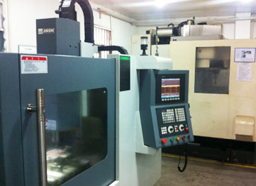 CNC tooling workshop pictured on the CZT website